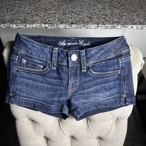 American Eagle Outfitters Women's Blue Denim Shorts